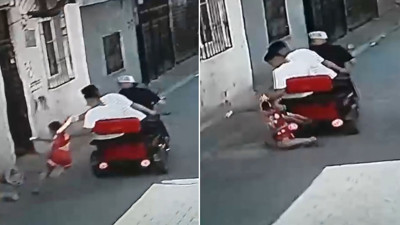 8 yaşındaki çocuk, formasından tutulup sürüklendi; o anlar kamerada