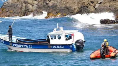 Endonezya'da turist teknesi battı: 7 ölü, 34 yaralı