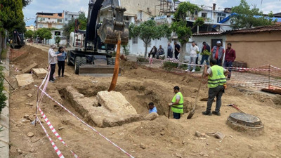 Aydın'da bulunan oda mezarın üstü kapatıldı