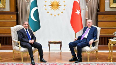 Cumhurbaşkanı Erdoğan: Türkiye olarak Pakistan'ın barış, huzur ve istikrarına büyük önem atfediyoruz