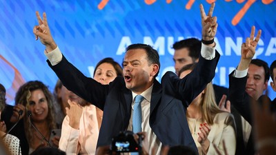 Portekiz'de sağ ittifak seçimleri kazandı, aşırı sağ yükseldi, sol parti çöktü