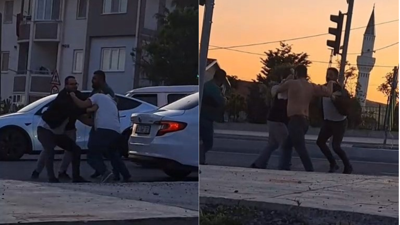 Arnavutköy'de iki sürücünün yol verme kavgası kamerada