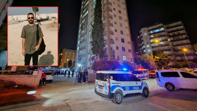 Kız arkadaşını öldürüp, 12'inci kattan atlayarak intihar etti