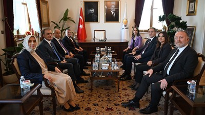 DEM Parti heyeti, AK Parti'yi ziyaret etti