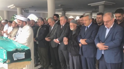 Bakan Bak'ın amcası son yolculuğuna uğurlandı