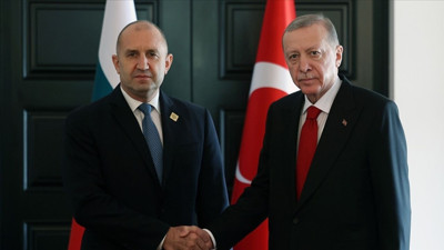 Cumhurbaşkanı Erdoğan Bulgaristan Cumhurbaşkanı Rumen Radev ile telefonda görüştü