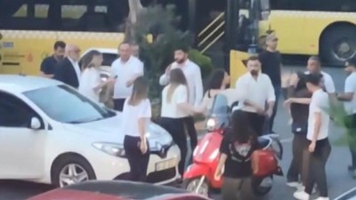 Sarıyer’de sürücülerin tekme tokat park yeri kavgası kamerada