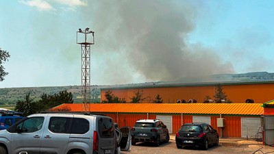 Ankara'da yumurta tesisinde yangın; 150 bin tavuk öldü