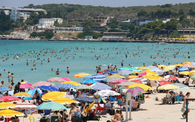 Çeşme'de bayram öncesi rezervasyon doluluk oranı yüzde 75'e ulaştı