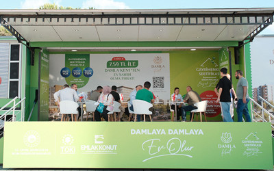 'Gayrimenkul Sertifikası'nı halka anlatmak için TIR ve çadırlar İstanbul meydanlarına çıktı