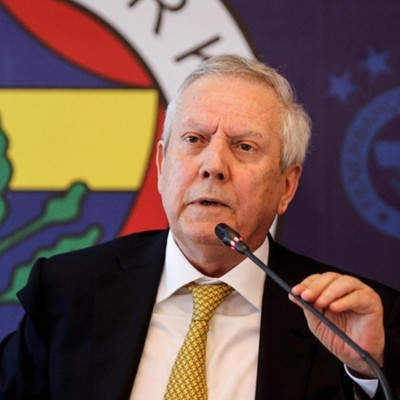 Fenerbahçe camiasının adaylık beklentisine Aziz Yıldırım’dan ayrıntılı açıklama geldi: Eğer 16.464 + 1 imza toplanırsa aday olurum