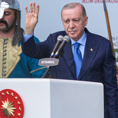 Cumhurbaşkanı Erdoğan: Son yolsuzluk soruşturmasında gördük ki muhalefetin en çok sevdiği yeşil, Benjamin Franklin yeşili