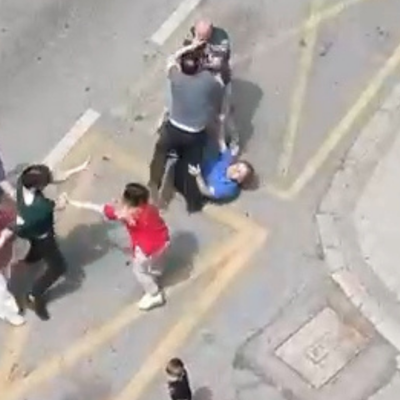 Kadıköy'de çocuğunun yanında eski eşi ve ailesini darbeden şüpheli yakalandı