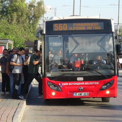 İzmir'de işçilerinin grevi 7'nci gününde