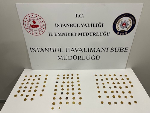 İstanbul Havalimanı’nda 3 kadının cinsel organlarında 6 kilo altın ele geçirildi - Resim : 2