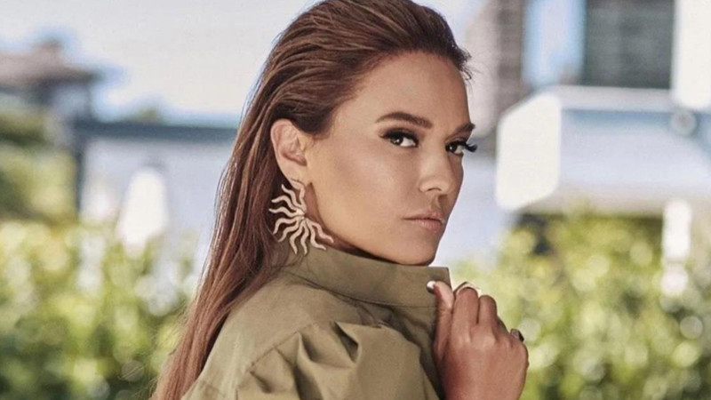 Demet Akalın kiracısına ateş püskürdü