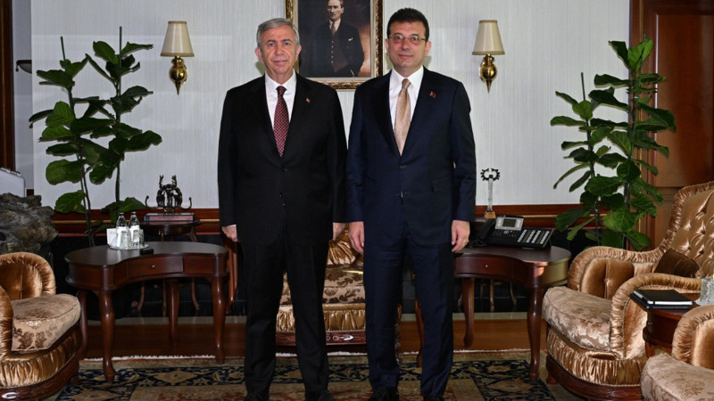 Ekrem İmamoğlu ve Mansur Yavaş bir araya geldi