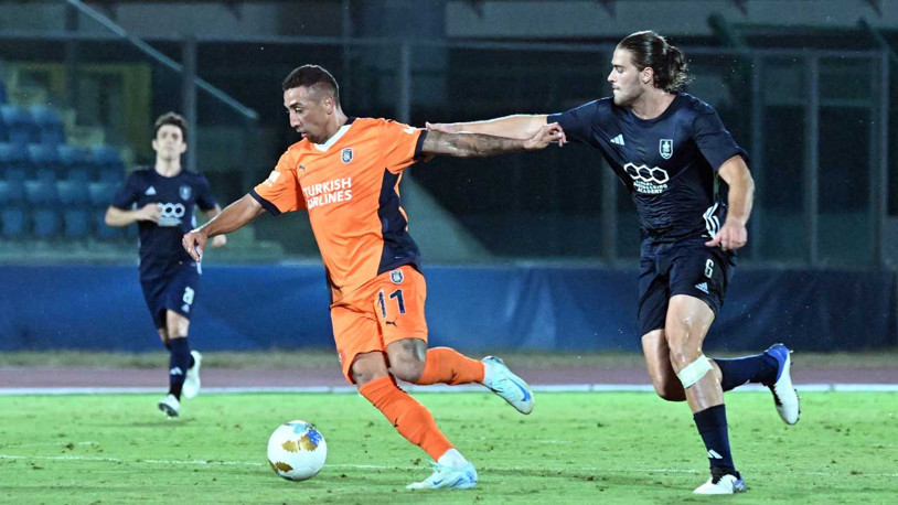 Başakşehir, UEFA Konferans Ligi 3'üncü Ön Eleme Turu ilk maçında Gürcistan ekibi Iberia'yı 1-0 yendi