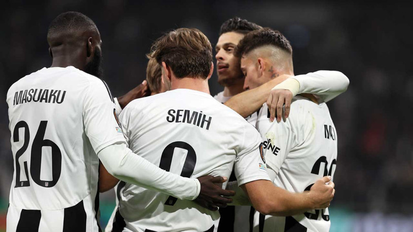 Beşiktaş, Malmö karşısında galibiyeti 2 golle aldı