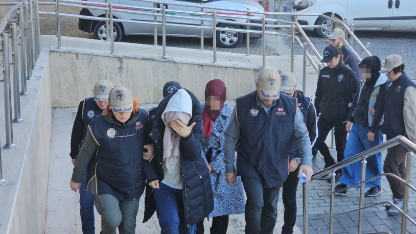 Zonguldak’ta FETÖ operasyonu: 2’si akademisyen, 5 gözaltı