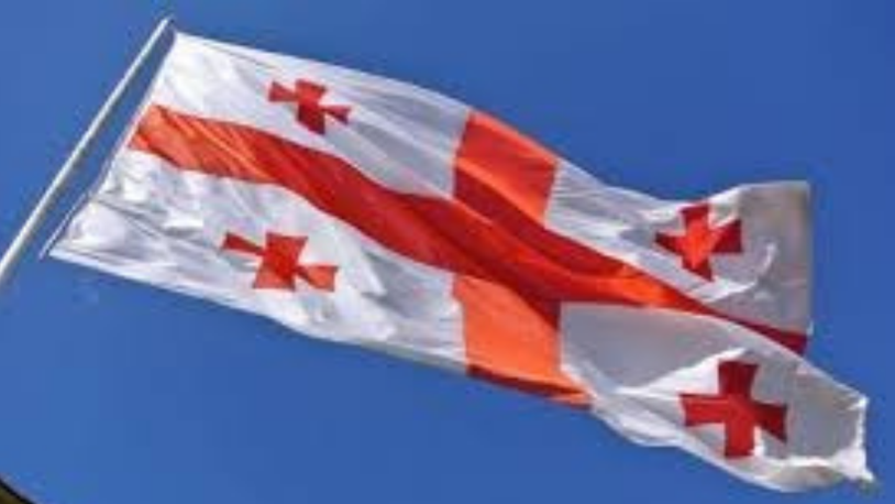 Gürcistan'da seçim sonuçlarını kabul etmeyen muhalifler caddeyi trafiğe kapattı