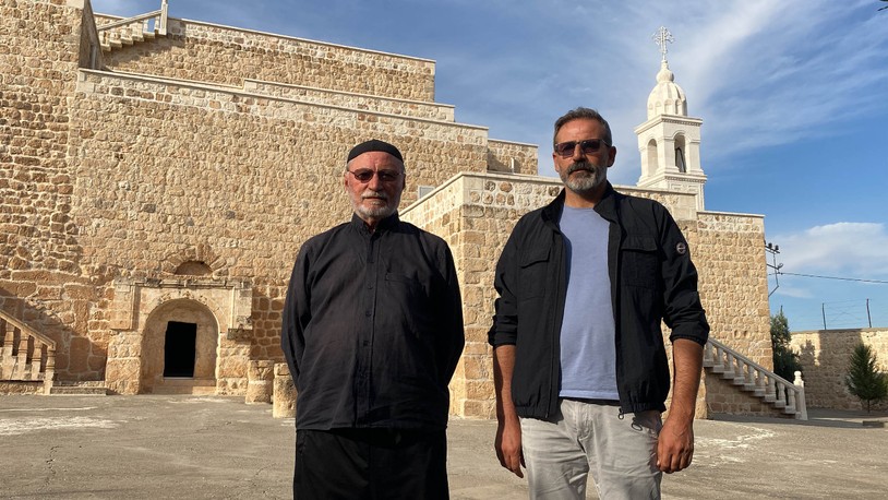 Süryani papazın girişimiyle 38 aile, göç ettikleri köylerine geri dönmek için dilekçe verdi