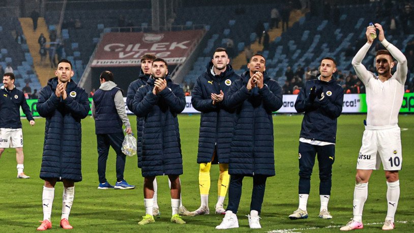 Fenerbahçe, Adana'dan 3 puanla dönüp zirveyle farkı 6'ya indirdi