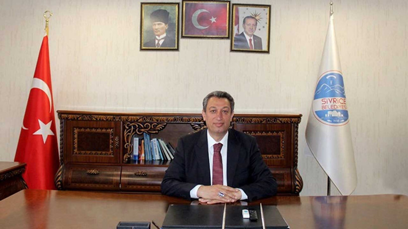 Sivrice Belediye Başkanı YRP'li Irmak, AK Parti'ye katıldı