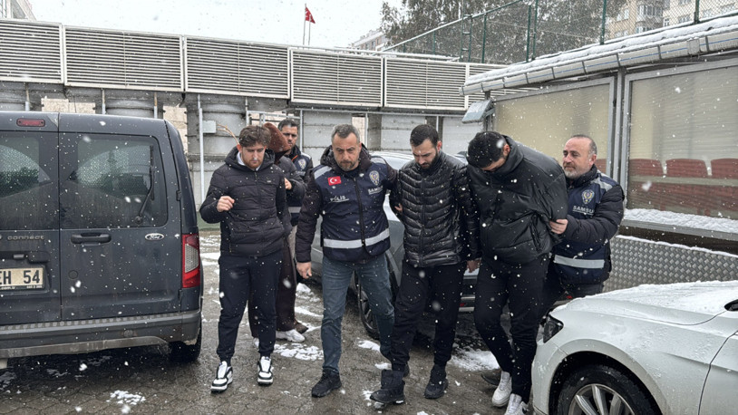 Samsun merkezli dolandırıcılık operasyonunda yakalanan 4 şüpheli adliyede