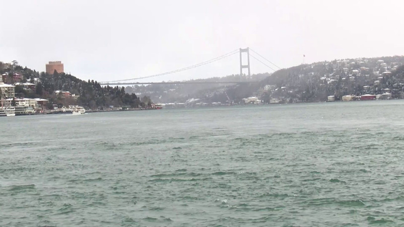 İstanbul Boğazı gemi trafiği çift yönlü askıya alındı