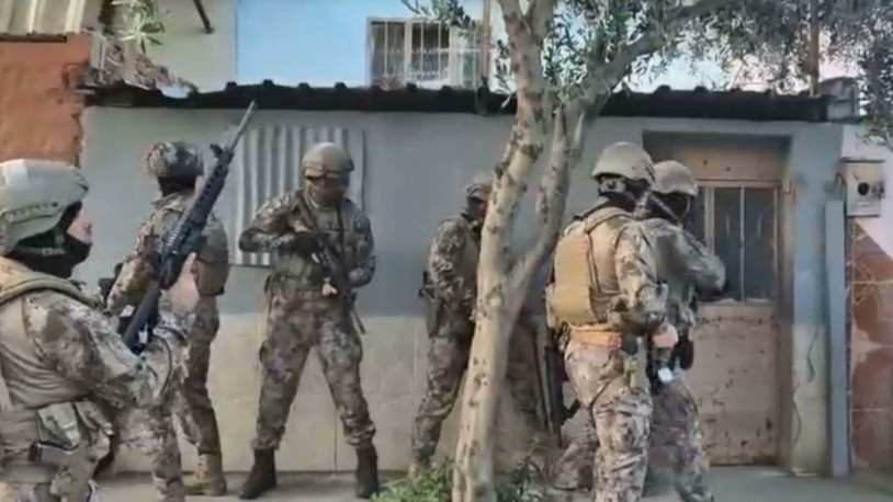 İzmir merkezli IŞİD operasyonu: 9 gözaltı