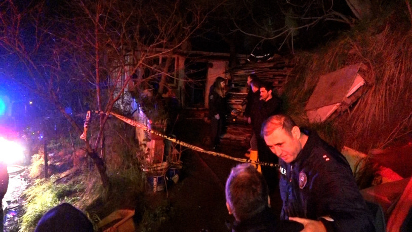 Ailesi iftardayken evi ateşe verdi, gözaltına alındı