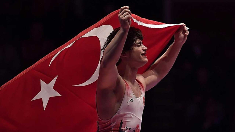 Milli güreşçiler, 23 Yaş Altı Avrupa Şampiyonası'nda 16 madalya kazandı
