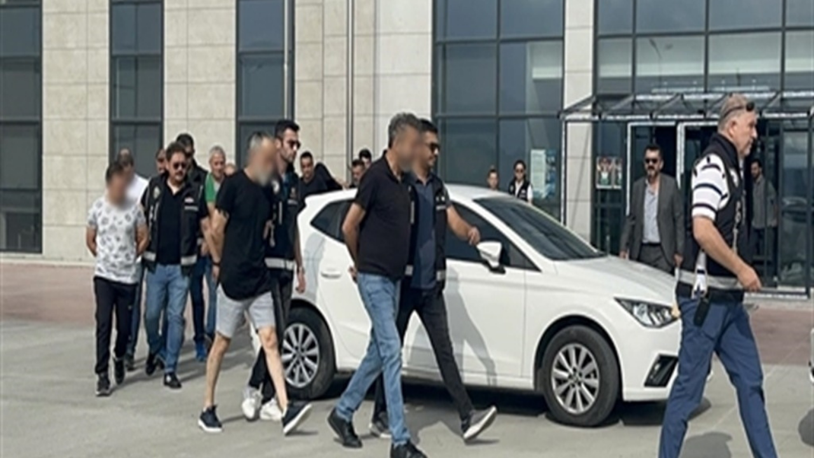 36 bin kişiye 'hayal' satan 38 sanığın yargılandığı davada 3 kişiye tahliye