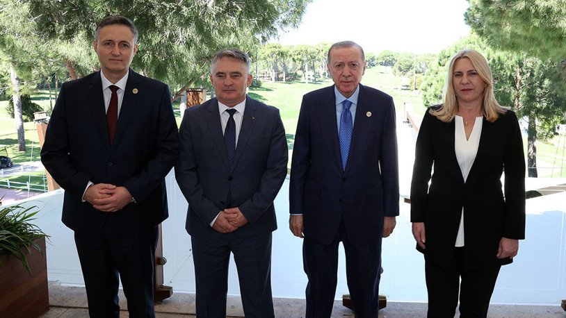 Cumhurbaşkanı Erdoğan'dan Antalya'da diplomasi trafiği