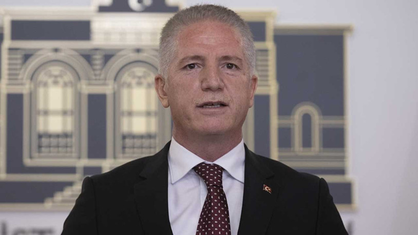 Vali Gül, gençleri provakasyonlara karşı dikkatli olmaları yönünde uyardı