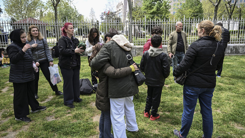 6.2'lik deprem sonrası İstanbul Valiliği'nden açıklama: Herhangi bir yıkım yok