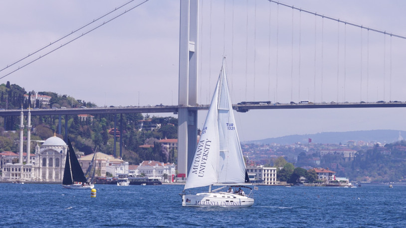 Cumhurbaşkanlığı 6'ncı Uluslararası Yat Yarışları'nın Çanakkale etabı deprem sebebiyle ertelendi