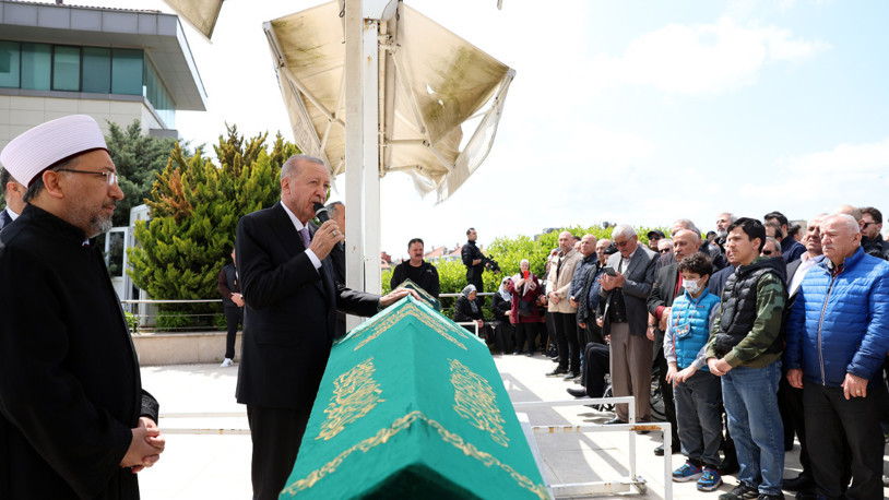 Cumhurbaşkanı Erdoğan, Arapça öğretmeni Ahmet Karaman'ın cenaze namazına katıldı