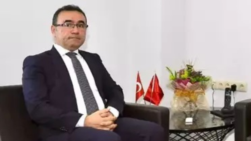 50 milyon lira dolandırıcılıkla yargılanan eski kaymakama 70 yıl hapis cezası