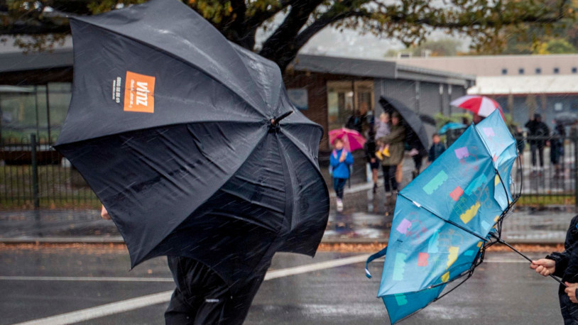 Yeni Zelanda'da şiddetli rüzgarlar nedeniyle olağanüstü hal ilan edildi