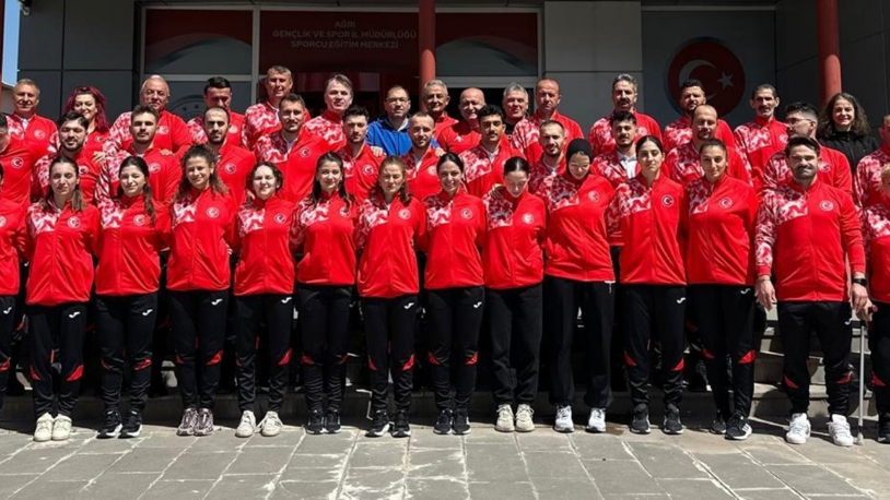 Milli karateciler, Ermenistan'daki Avrupa Şampiyonası'nda tatamiye çıkacak