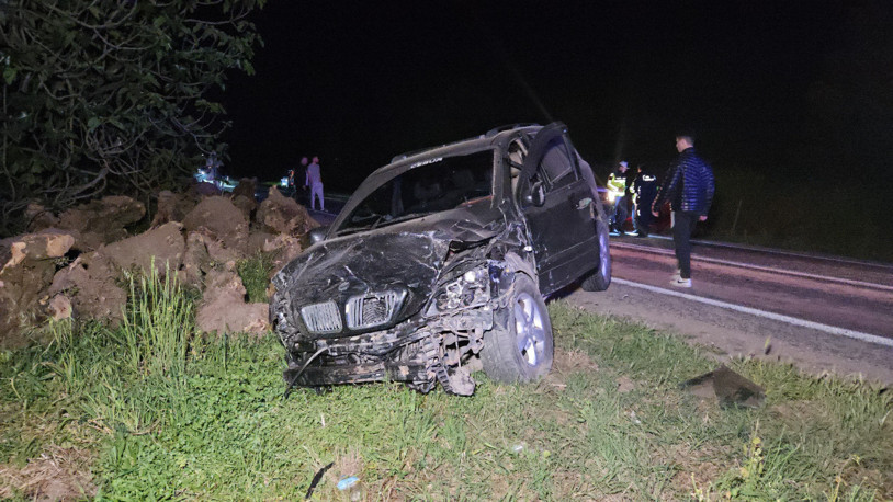 Bursa'da, alkollü sürücünün kullandığı cip ile otomobil çarpıştı: 3 ölü, 1 yaralı