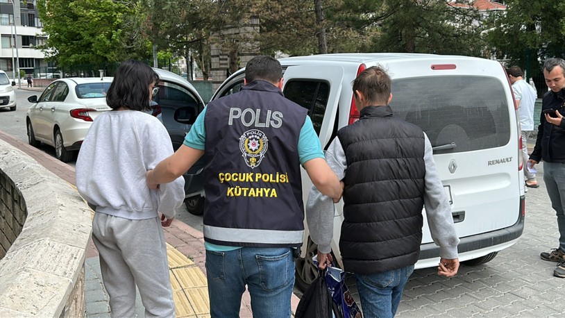 Burdur'da ailelerinin aradığı iki arkadaş, Kütahya'da bulundu