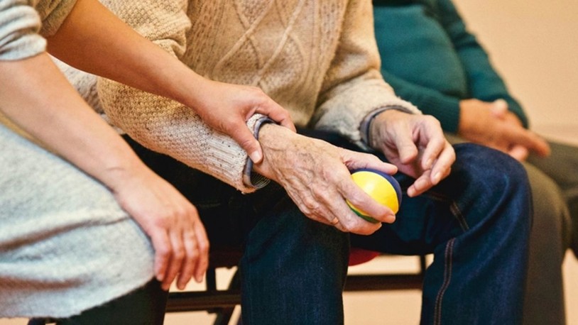 Alzheimer bulguları genç yaşlarda ortaya çıkabilir