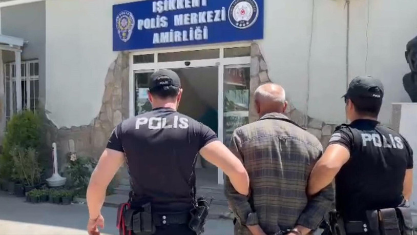 İzmir'de 21 yıl 10 ay hapisle aranan şüpheli kimlik sorgulamasında yakalandı