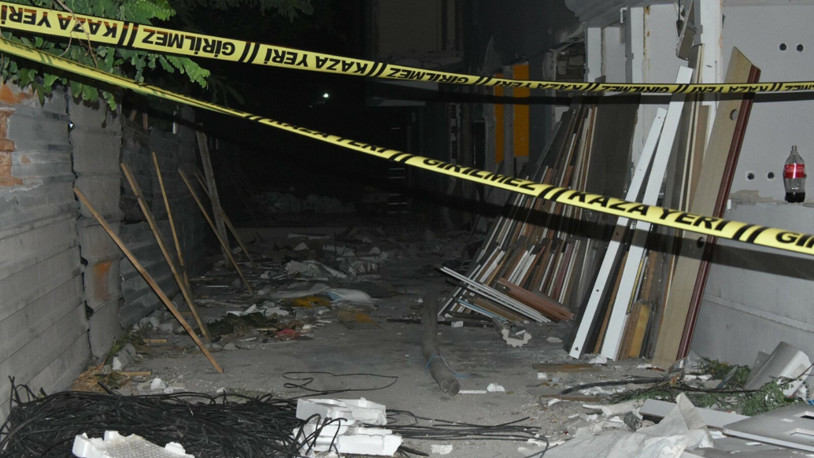 Hurda almak için girdiği binadaki su kuyusunda boğuldu