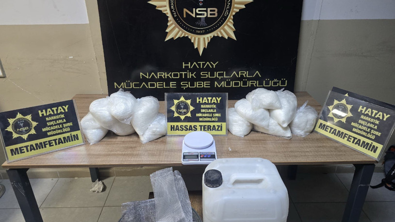 Hatay'da 11 kilo 226 gram sentetik uyuşturucu ele geçirildi