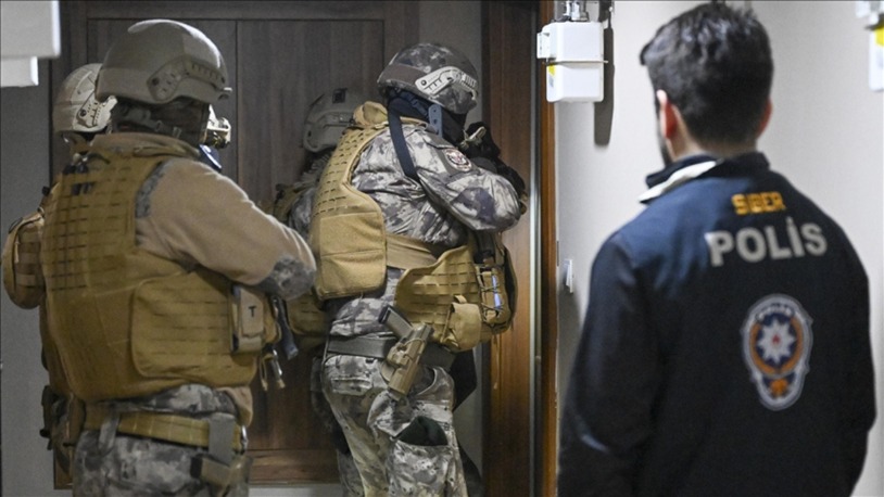 İstanbul merkezli sahte yatırım siteleriyle dolandırıcılık operasyonunda 72 şüpheli yakalandı