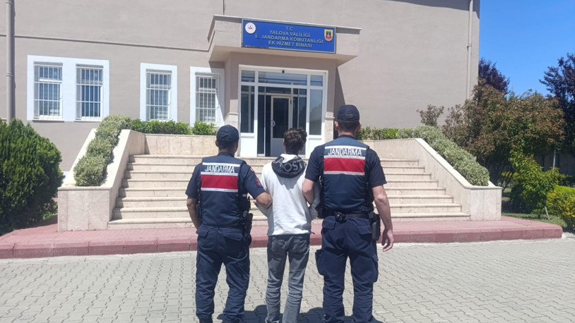 Kendisini MİT çalışanı olarak tanıtarak 10 milyon lira dolandıran şüpheli tutuklandı